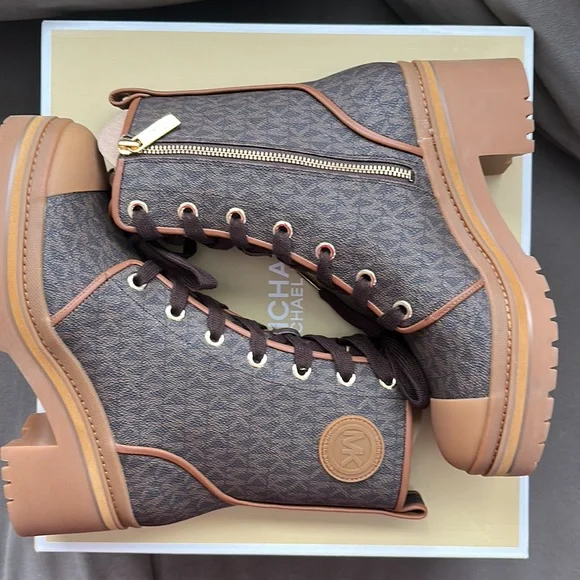 Corey Logo Boot New Size 7.5 - Picture 5 of 5